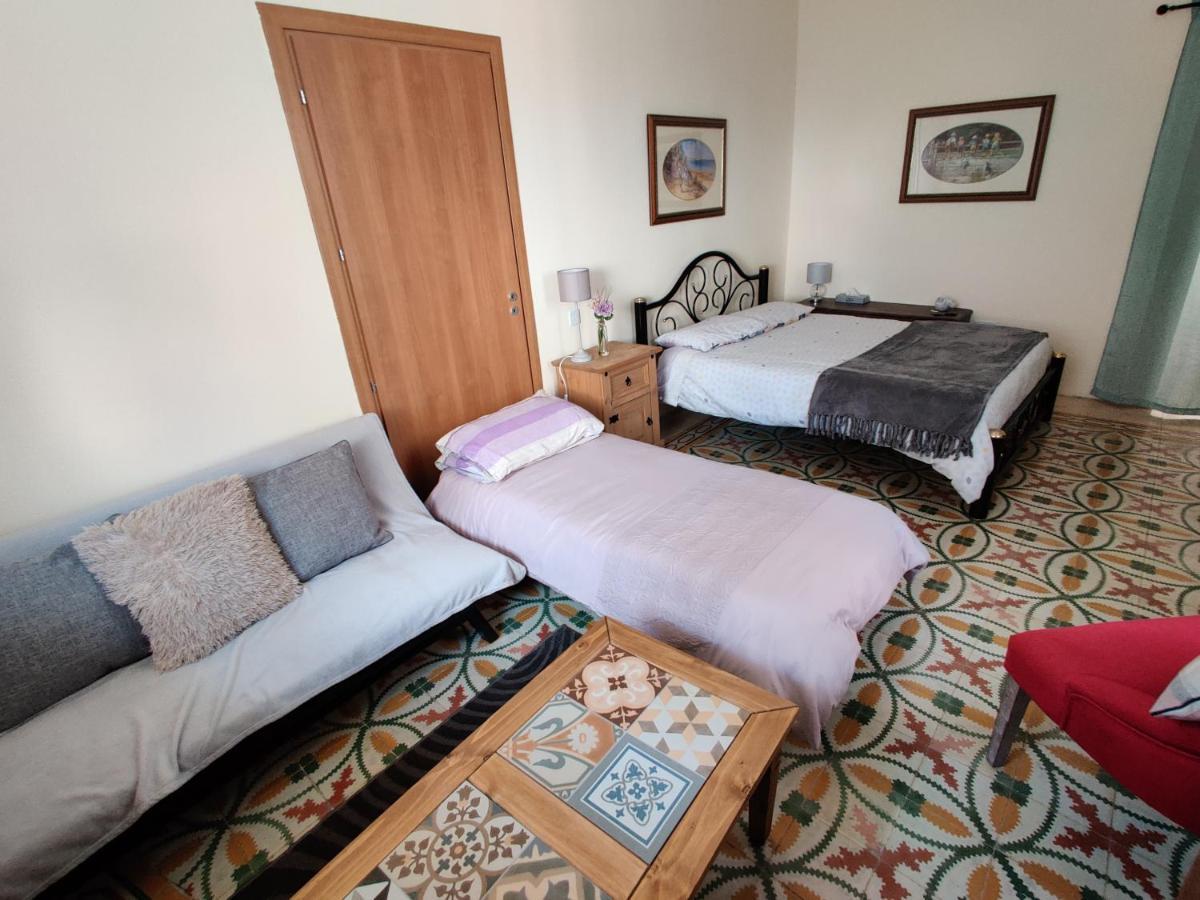 Ellas Place Tarxien Luaran gambar