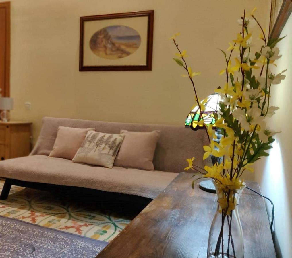Ellas Place Tarxien Luaran gambar